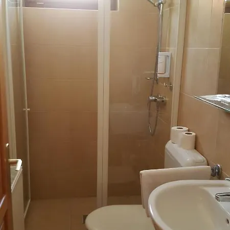 Bed and breakfast Alsopere Panzio Olaszfalu